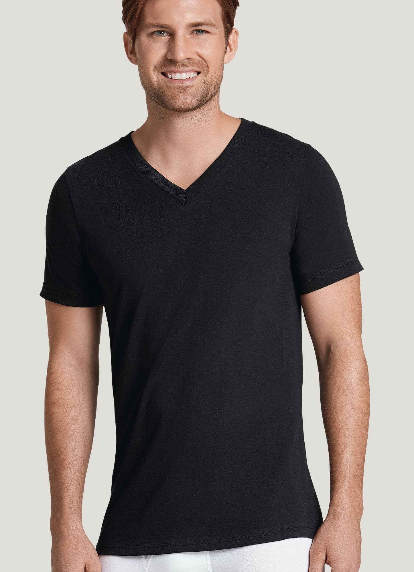 athletic fit v neck