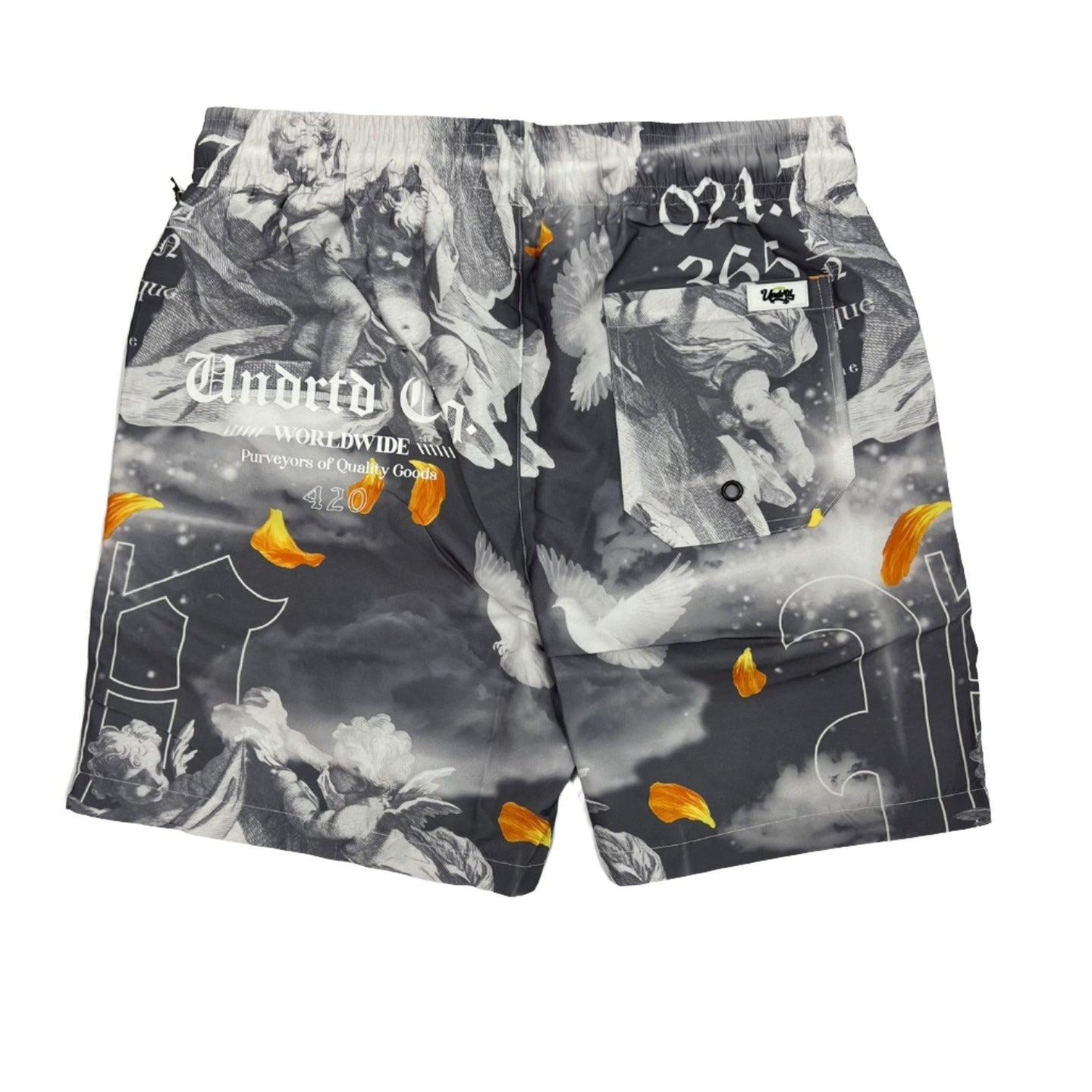 HIGHLY UNDRTD CLQ. Graphic Short