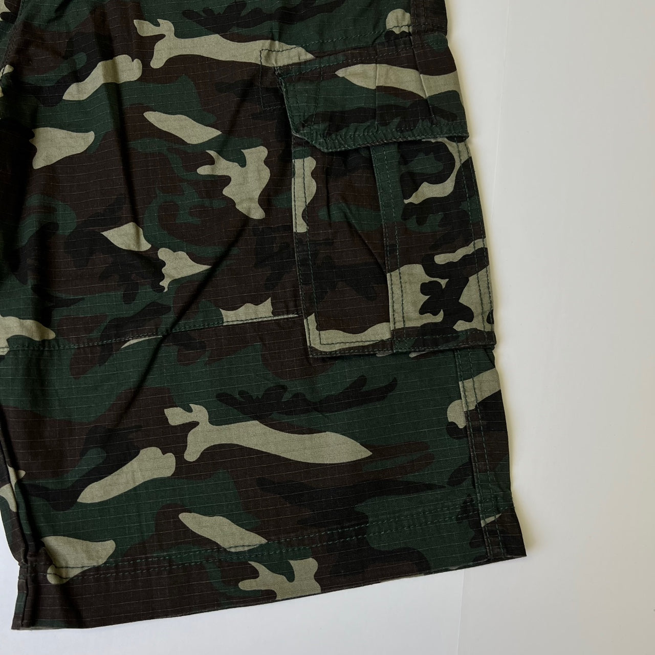 Camo Green Military Cargo Shorts with Pockets
