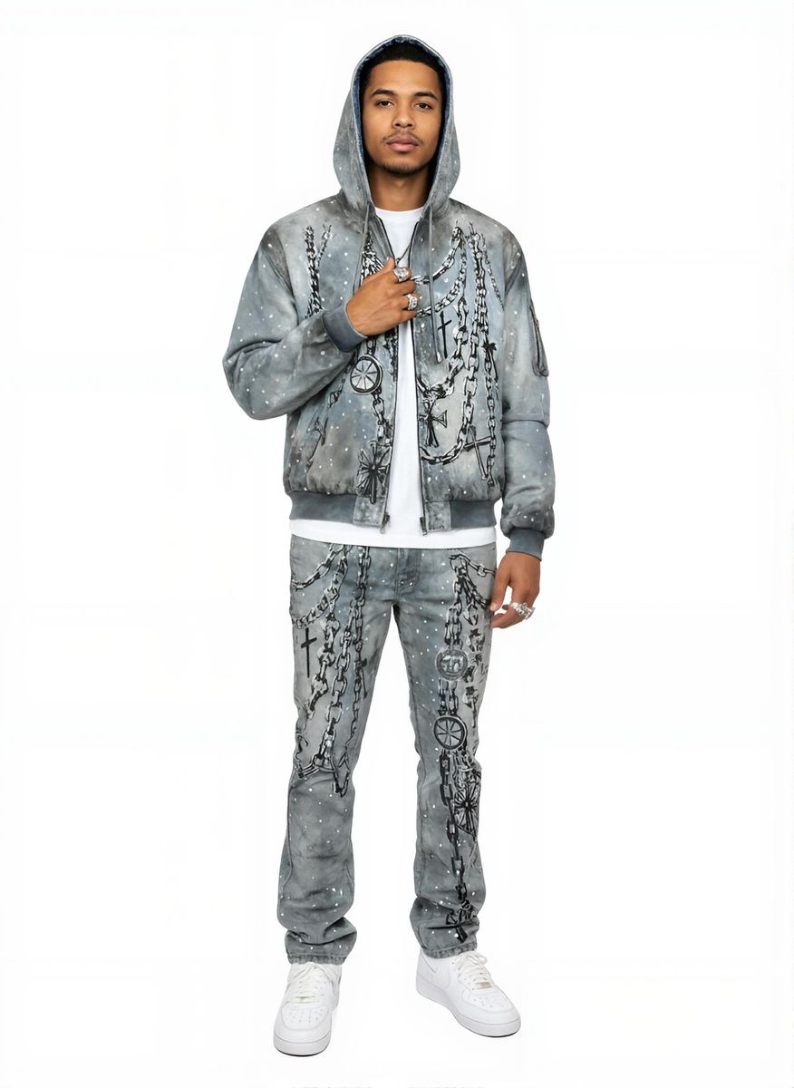 RARE PEACE WASHED STACK DENIM W/ RHINESTONE DETAIL