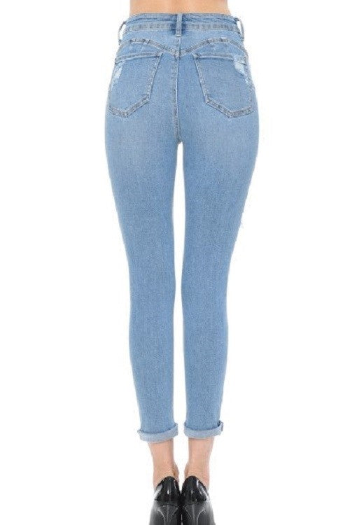 Push-up Destructed Capri In Heritage Denim