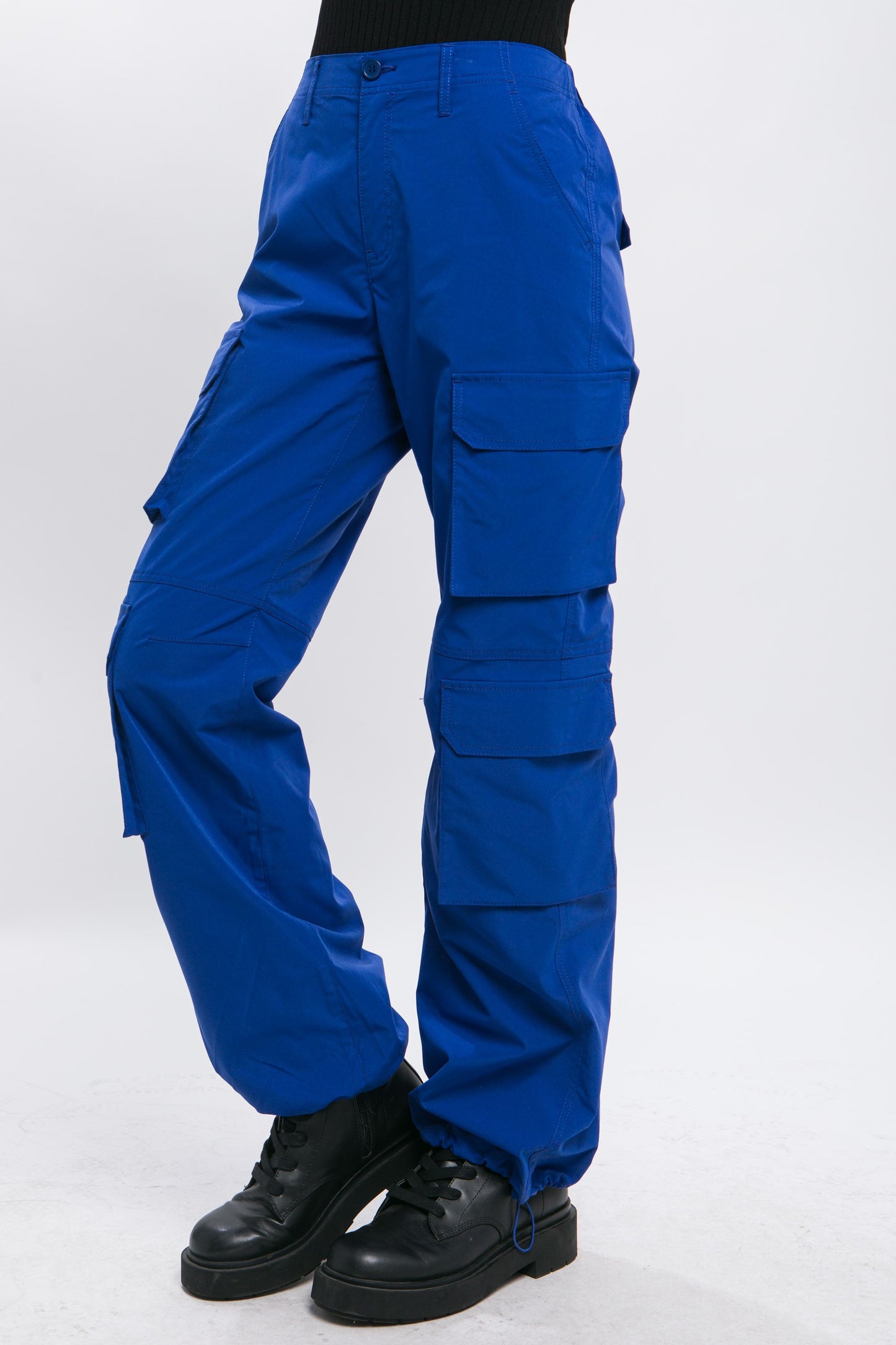 Women's Cargo Pants With Button Closure & Multiple Pockets