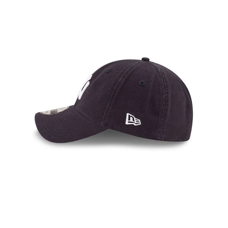 NEW ERA 9Twenty MLB Curve New York Yankees Classic Strapback Hat