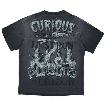 FIRST ROW Stay Curious Bloodshort Tee