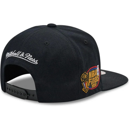 MITCHELL & NESS Chicago Bulls Top Spot Classic Snapback Hat