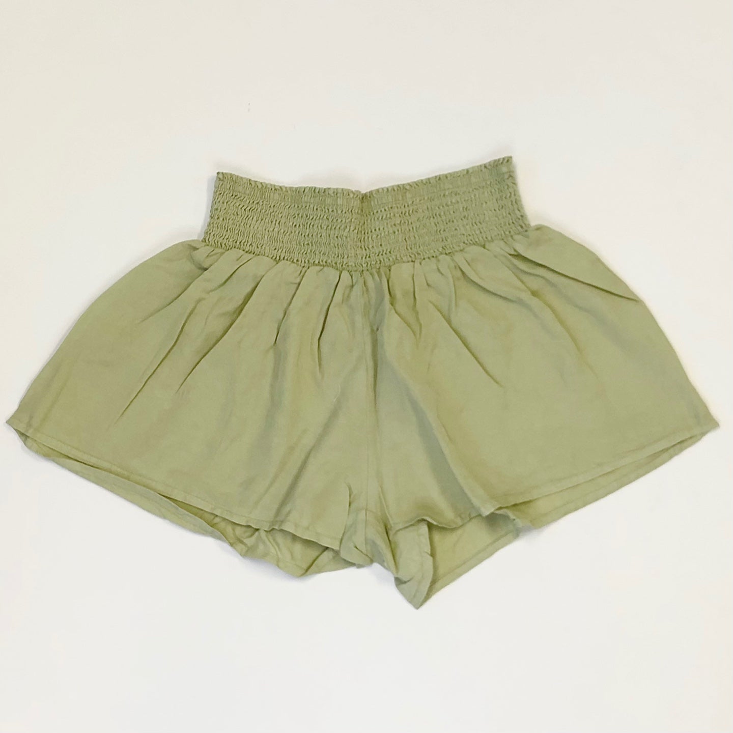 Women Casual Ruffle Smocked Shorts