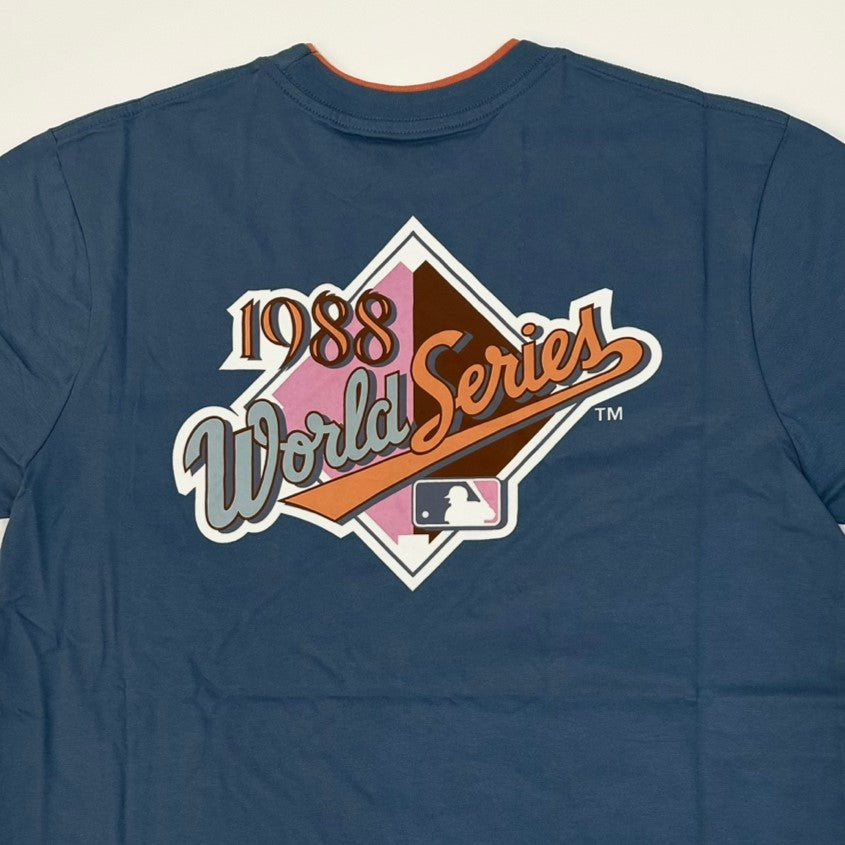 NEW ERA MLB Los Angeles Dodgers World Series 2001 Graphic T-shirt