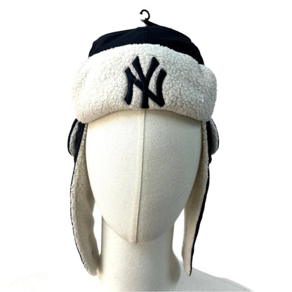 NEW ERA New York Yankees Trapper