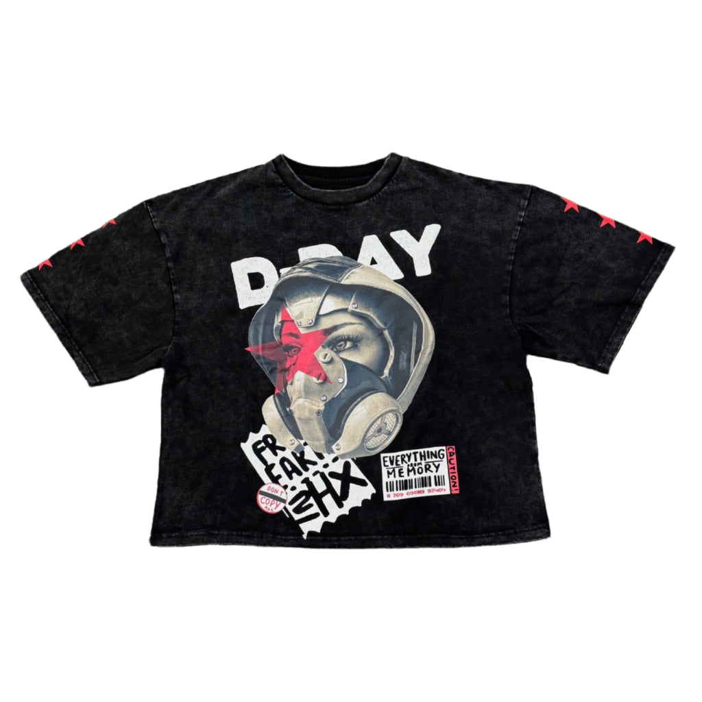 FIFTH LOOP D-Day Graphic Crop T-shirt
