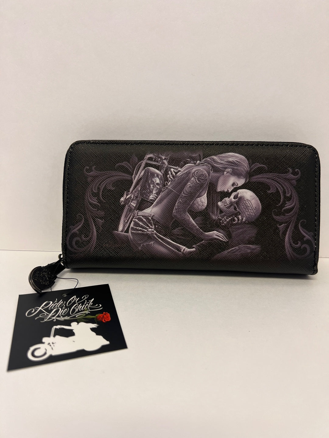 DGA Lovers Women's Long Wallet