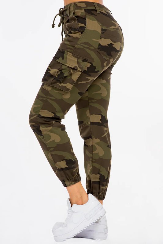 Women's Essential Basic Cropped Colored Cargo Joggers - Camo