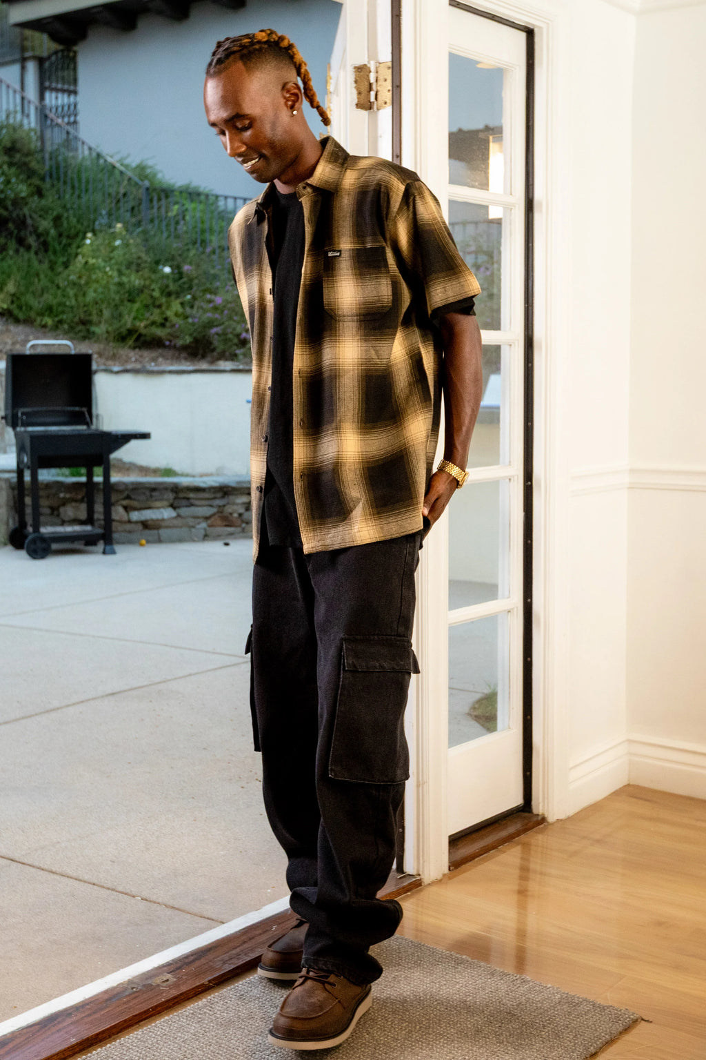 VICTORIOUS Woven Plaid Button Down S/S