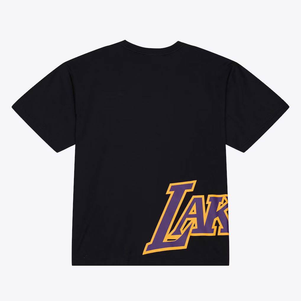 Mitchell & Ness NBA Los Angeles Lakers Black Playoff Win Premium T-Shirt