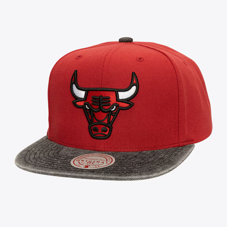 MITCHELL & NESS Red Chicago Bulls NBA Denim Patchwork Snapback Hat