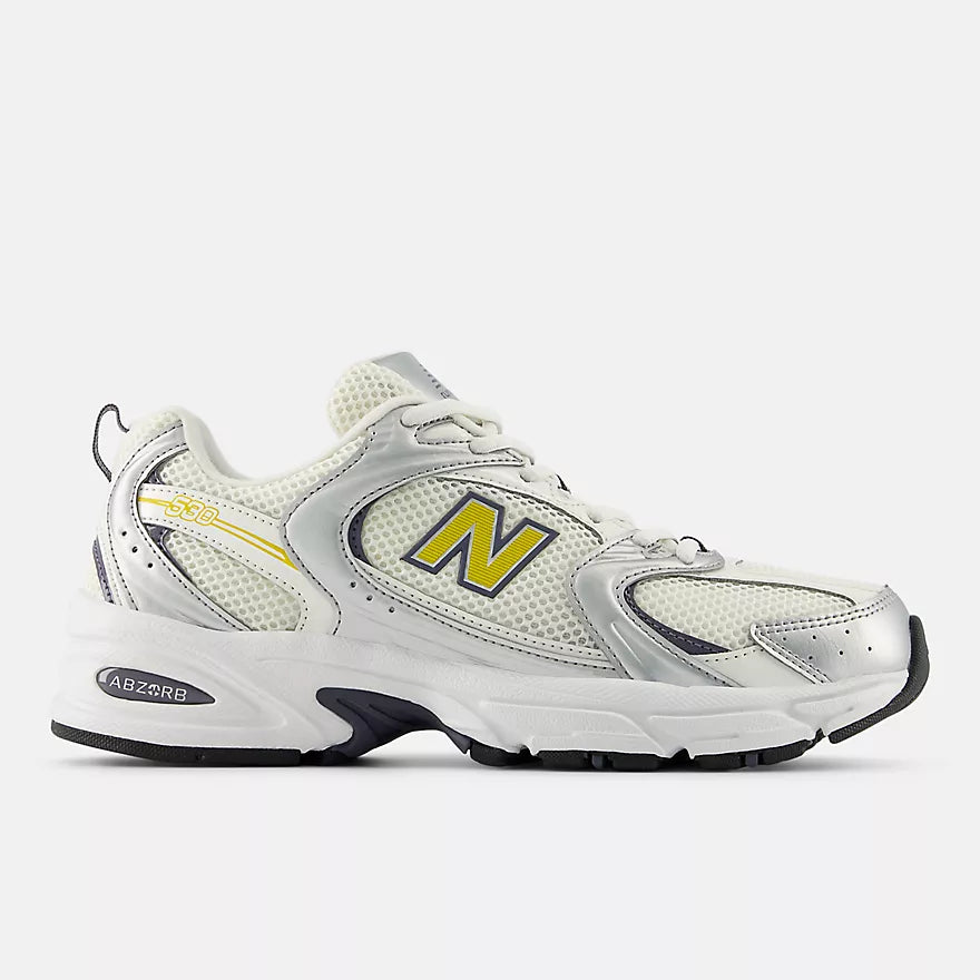 NEW BALANCE 530 Shoes