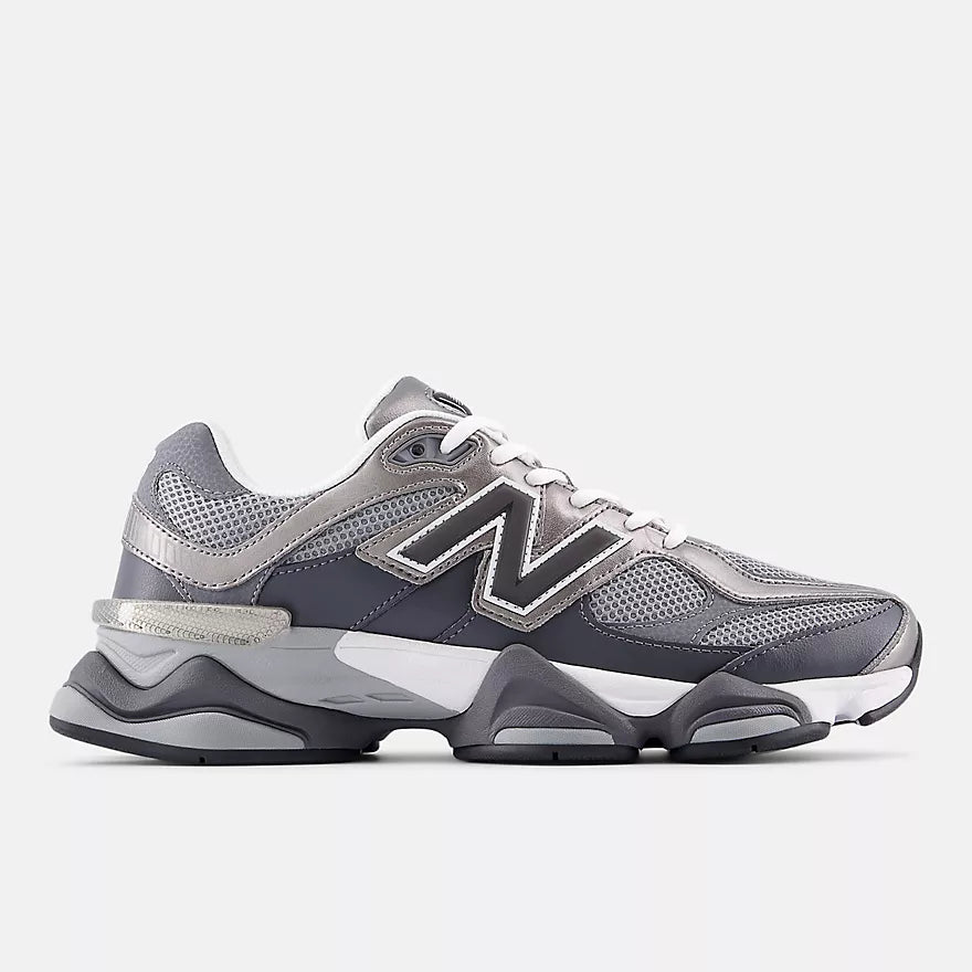 NEW BALANCE 9060 Shoes