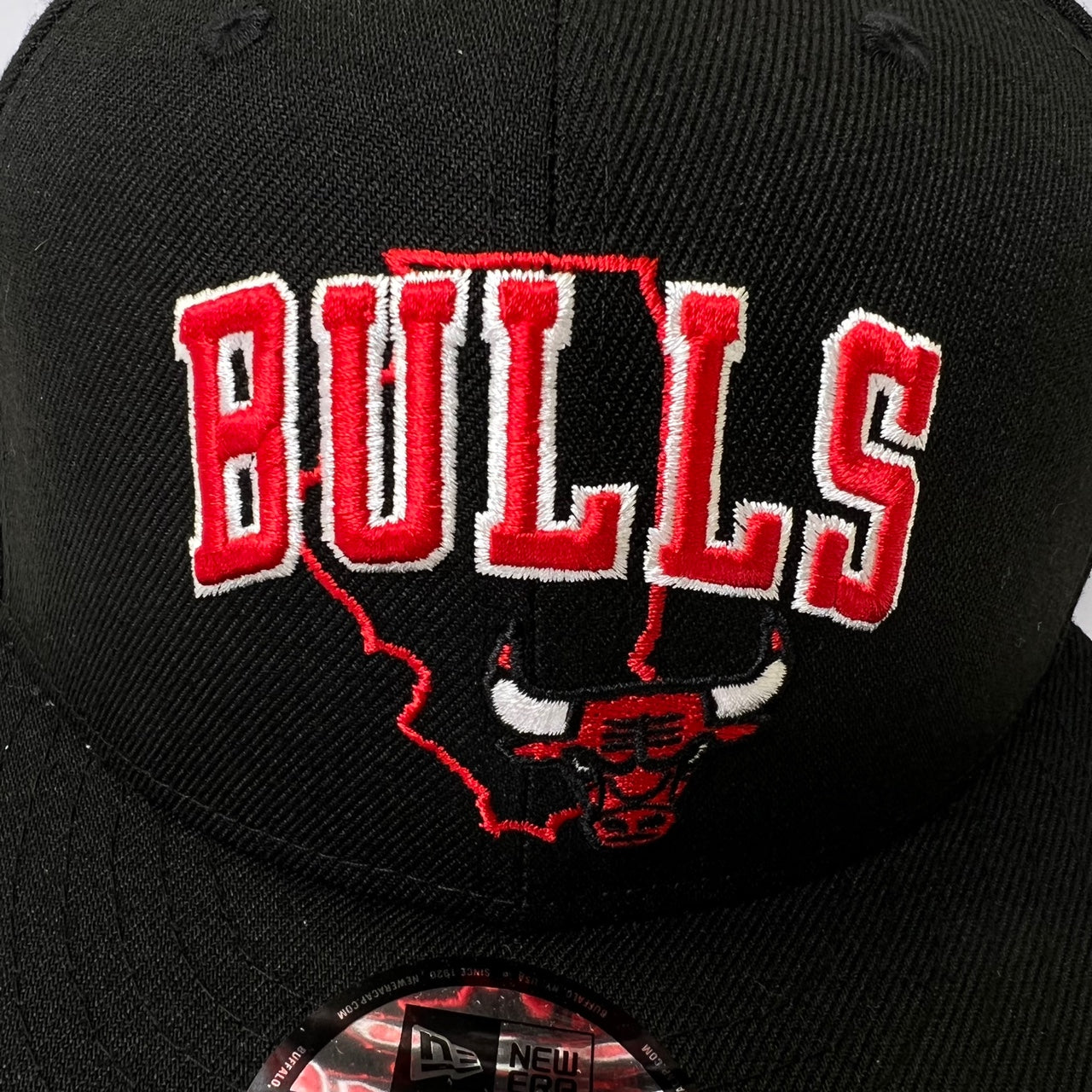 New Era Chicago Bulls 9FIFTY Snapback Hat
