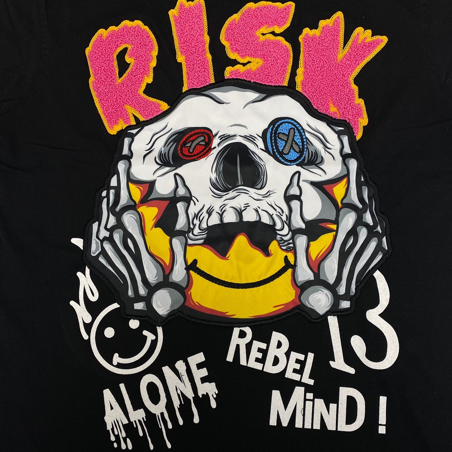 REBELMINDS Risk Graphic Patch T-Shirt