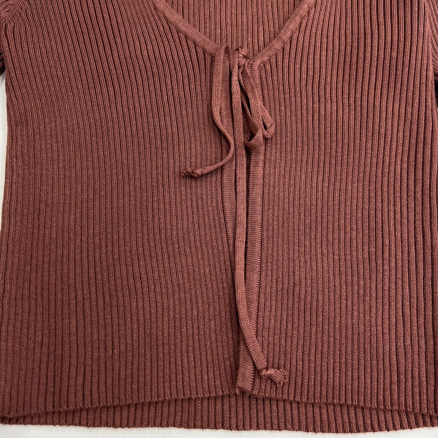 Women's V-neck Knit Top