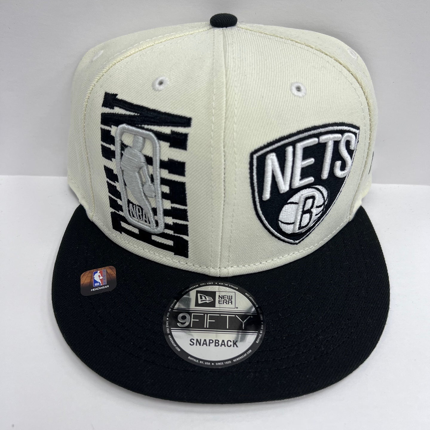 New Era 9FIFTY NBA BRKNET Snapback Hat