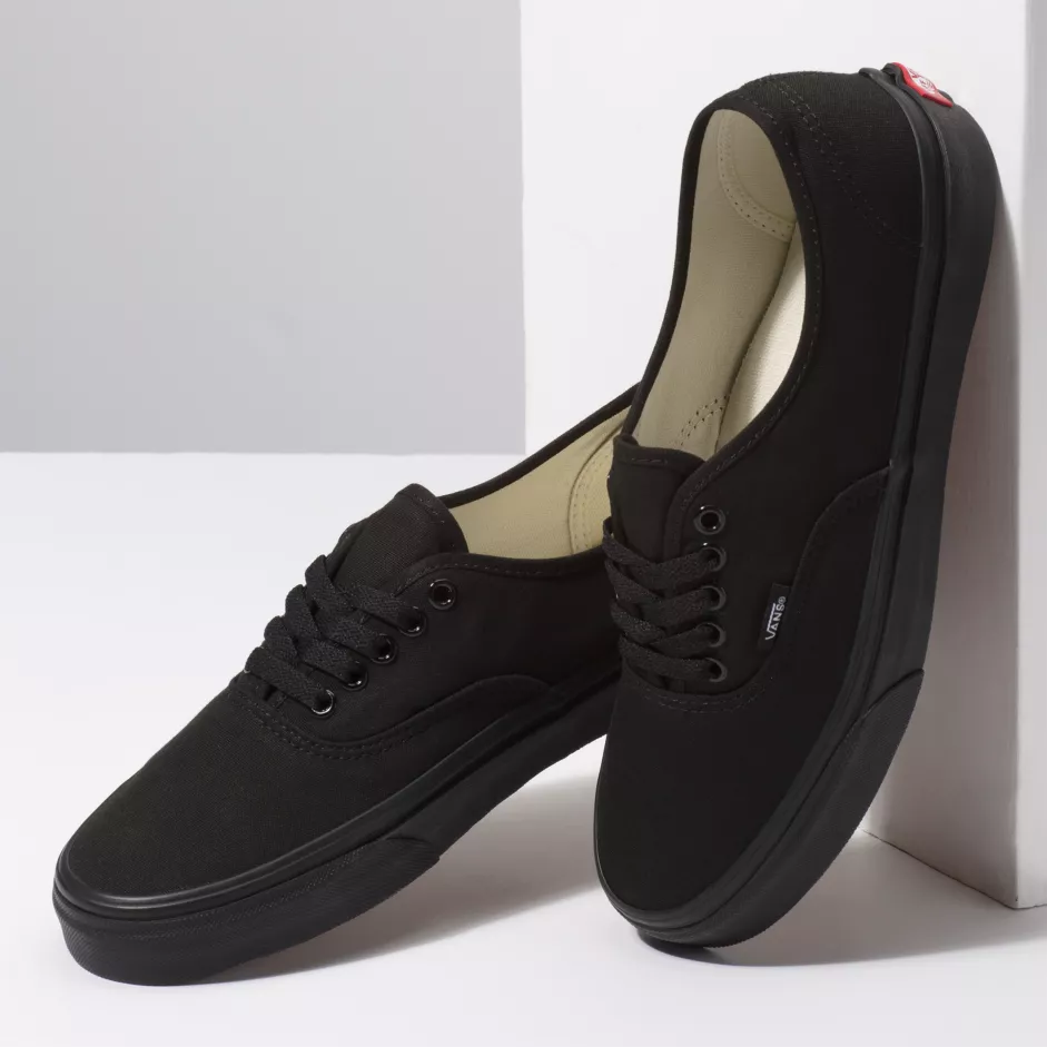 VANS Unisex Authentic Canvas Skate Shoe - Black